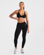 Adapt Seamless Strappy Sports Bra - Black - Image 3