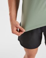 Ascend Seamless T Shirt - Olive Green - Image 5