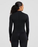 Empower Seamless 1/2 Zip Jacket - Black - Image 2