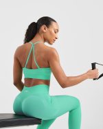 Adapt Seamless Sports Bra - Spring Mint - Image 8