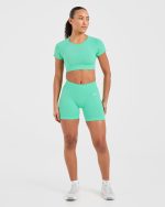 Adapt Seamless Crop Top - Spring Mint - Image 3