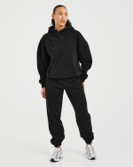 Classic Plush Oversized Hoodie - Black - Image 3