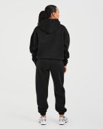Classic Plush Oversized Hoodie - Black - Image 4