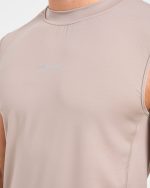 Run Slim Tank - Fossil Taupe - Image 5