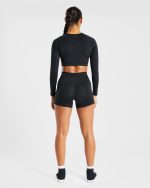Staple Long Sleeve Crop Top - Black - Image 4