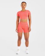 Adapt Seamless Crop Top - Summer Peach - Image 3