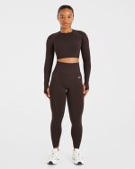Empower Seamless Long Sleeve Crop Top - Cocoa Brown - Image 3