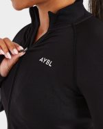 Essential Seamless Zip Jacket - Black - Image 5