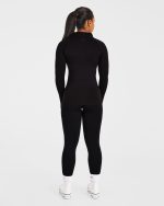 Essential Seamless Zip Jacket - Black - Image 4
