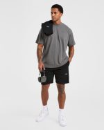 Essential Lightweight 7" Shorts - Black - Image 7