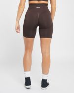 Empower Seamless Cycling Shorts - Cocoa Brown - Image 2