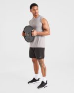 Attain Seamless Vest - Woodland Fog - Image 7
