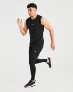 Essential Base Layer Leggings - Black - Image 8
