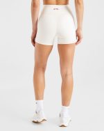 Courtside 5" Shorts - Off White - Image 2