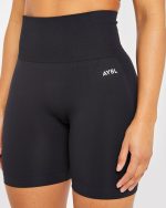 Empower Seamless Cycling Shorts - Black - Image 5