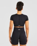 Empower Seamless Crop Top - Black - Image 2